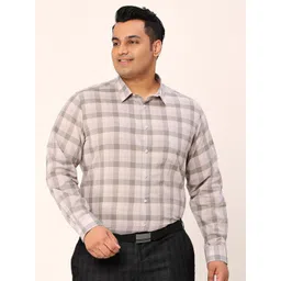 Sztori Plus Size Relaxed Fit Pure Cotton Checked Formal Shirt-picture-20