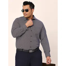 Sztori Plus Size Relaxed Micro Ditsy Printed Cotton Formal Shirt-picture-15