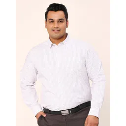 Sztori Plus Size Relaxed Opaque Checked Cotton Formal Shirt-picture-24