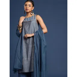 Taavi Ethnic Motifs Printed Festive Kurta with Palazzos & Dupatta-picture-17