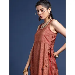Taavi Ethnic Motifs Printed Regular Taavi Festive Kurta with Trousers-picture-16