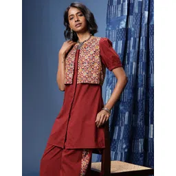 Taavi Women Ethnic Motifs Printed Kalamkari Pure Cotton Kurta with Palazzos image 1