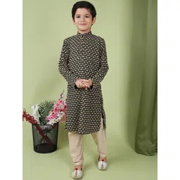 TABARD Boys Ethnic Motifs Embroidered Pure Cotton Kurta-picture-25