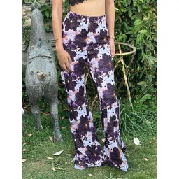 TANDUL Women Smart Floral Printed Relaxed Fit Mid-Rise Flat-Front Regular Trousers-picture-13