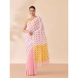 Taneira Off White Floral Saree With Unstitched Blouse-picture-20