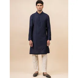 Tasva Mandarin Collar Long Sleeves Straight Kurta-picture-33