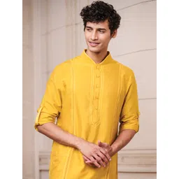 Tasva Men Buttons & Satin Tape Piping Kurta-picture-35