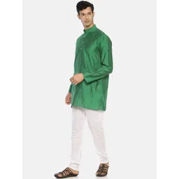 TATTVA Men Green Solid Straight Kurta image 5