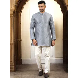TATTVA Men Thread Work Kurta-picture-26
