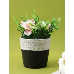 TAYHAA Black & White Floral Pattern Textured Ceramic Planter-image-8