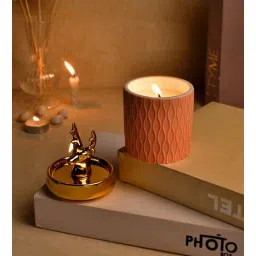 tayhaa Wind Bluebell Freesia Pink & Golden Wax Scented Jar Candle-picture-43