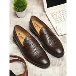 Teakwood Leathers Men Brown Textured Leather Formal Slip-On shoes-picture-36