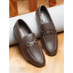 Teakwood Leathers Men Textured Formal Leather Loafers-picture-29