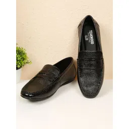 Teakwood Leathers Men Textured Leather Loafers image 1