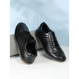 Teakwood Leathers Men's Black Casual Sneakers-picture-19