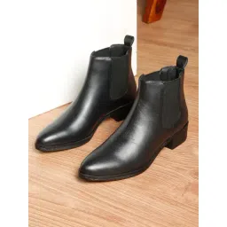 Teakwood Leathers Women's Black Chelsea Boots-picture-33