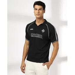teamspirit Men Regular Fit Polo T-Shirt with Contrast Piping-picture-20