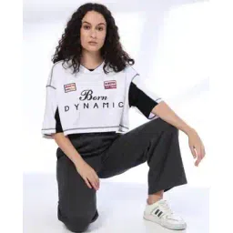 teamspirit Women Typographic Print Boxy Fit V-Neck T-Shirt-picture-39