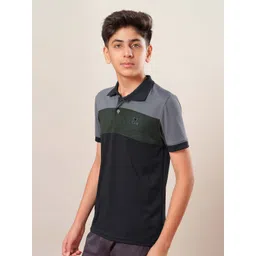 Technosport Boys Colourblocked Polo Collar Pockets Slim Fit T-shirt image 5