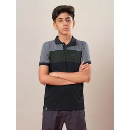 Technosport Boys Colourblocked Polo Collar Pockets Slim Fit T-shirt image 1