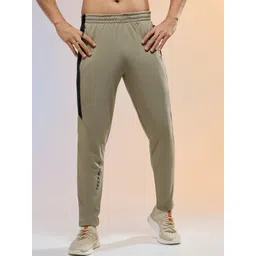 Technosport Men Slim-Fit Mid-Rise Sports Track Pant-picture-14