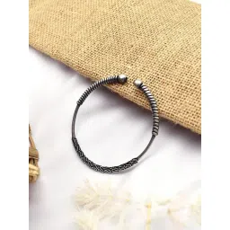 Teejh Dyuthi Silver Oxidised Bracelet for Women-picture-45