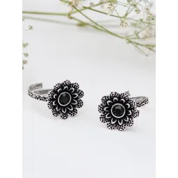 Teejh Ethnic Tishya Black Stone Silver Oxidized Toe Rings for Women-picture-24