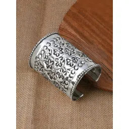 Teejh Jassi Silver Oxidized Cuffs Bracelet-picture-10
