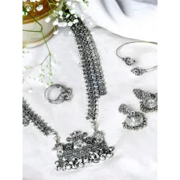 Teejh Pitara Collection Aadya Oxidized Jewellery Set-picture-21