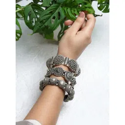 Teejh Silver-Plated Rushali Stacked Bracelets for Women - Set of 3-picture-15