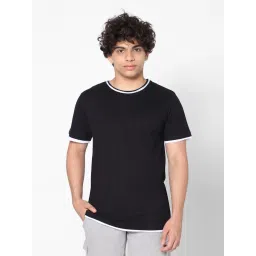 TeenTrums Boys Black Solid T-Shirt image 1