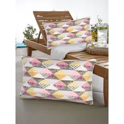 Tesmare Off White & Multicoloured Set of 2 Geometric Velvet Square Cushion Covers-picture-16