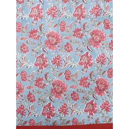Texstylers Blue & Red Floral Printed Anti-Slip Cotton 4-Seater Square Table Cover image 5