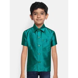 THANGAMAGAN Boys Green Regular Fit Solid Casual Shirt-picture-56