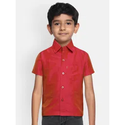 THANGAMAGAN Boys Magenta Regular Fit Solid Ethnic Silk Shirt-picture-15