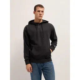 The Bear House Black Cotton Relaxed Fit Graphic Hooded Sweatshirt-picture-32