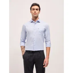 The Bear House Blue Cotton Tailored Fit Solid Formal Shirt-picture-17