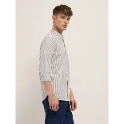 The Bear House Cream Cotton Slim Fit Stripes Shirt image 3