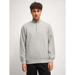 The Bear House Grey Cotton Regular Fit Texture Sweatshirt-picture-34