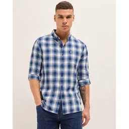 the bear house Men Checks Slim Fit Shirt-picture-14