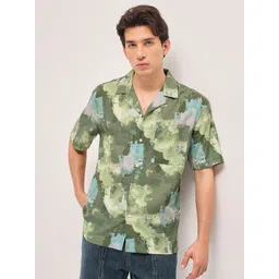 THE BEAR HOUSE Men Relaxed Fit Abstract Printed Cuban Collar Casual Shirt-picture-39