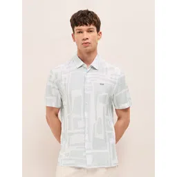 THE BEAR HOUSE Men Relaxed Fit Abstract Printed Spread Collar Casual Shirt-picture-16