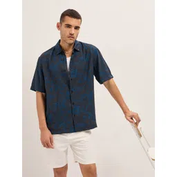 THE BEAR HOUSE Men Relaxed Fit Button-Down Collar Dyed Casual Shirt-picture-24
