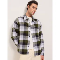 THE BEAR HOUSE Men Relaxed Fit Checked Spread Collar Cotton Casual Shirt-picture-33