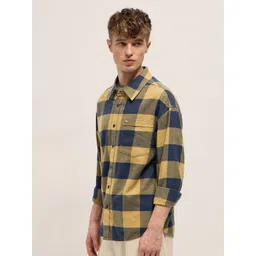 THE BEAR HOUSE Men Relaxed Fit Windowpane Checked Spread Collar Cotton Casual Shirt image 5