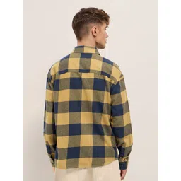 THE BEAR HOUSE Men Relaxed Fit Windowpane Checked Spread Collar Cotton Casual Shirt image 4