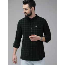 the bear house Men Slim Fit Checkered Button Down Collar Casual Shirt-picture-14
