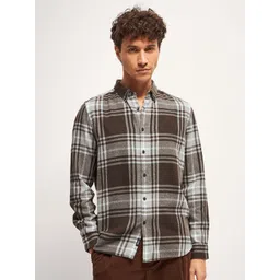 THE BEAR HOUSE Men Slim Fit Tartan Checks Opaque Checked Casual Shirt-picture-15
