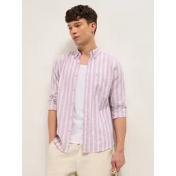 THE BEAR HOUSE Men Slim Fit Vertical Striped Button-Down Collar Casual Shirt-picture-26