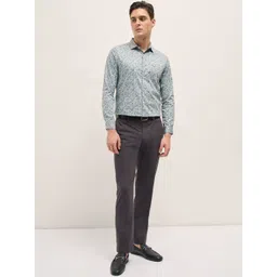 THE BEAR HOUSE Men Spread Collar Abstract Printed Cotton Tailored Fit Formal Shirt-picture-11